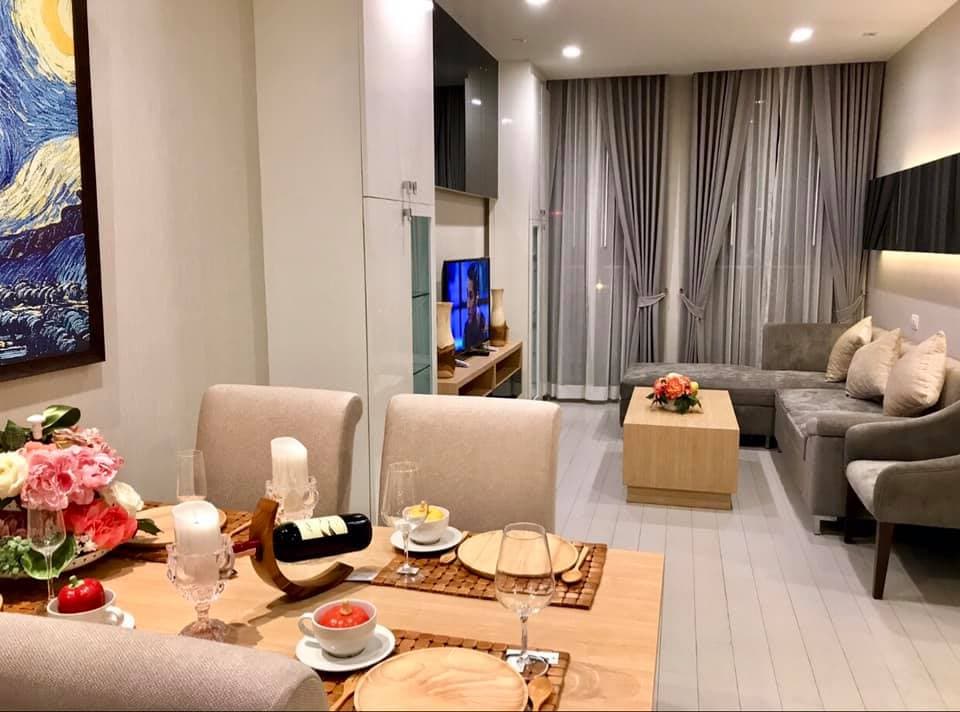 5109 – 102_living_room.jpg
