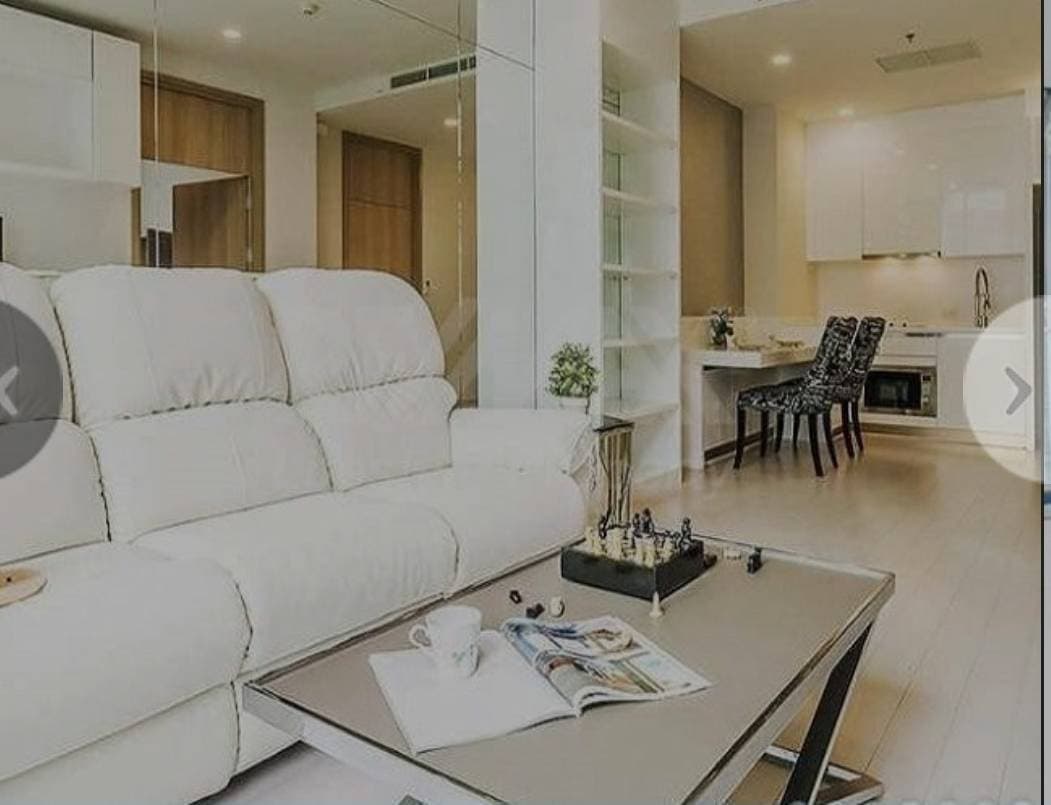 5118 – 101_living_room.jpg