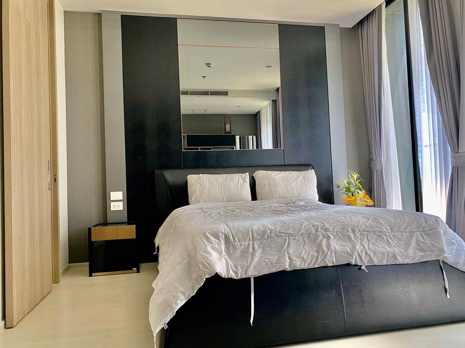 5119 – 202_bedroom.jpg
