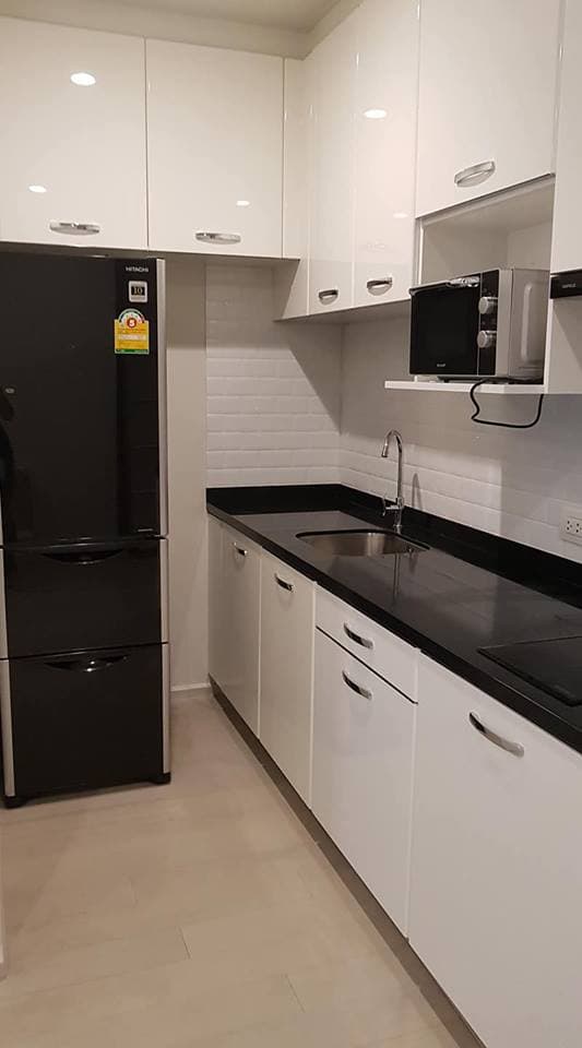 5120 – 401_kitchen.jpg