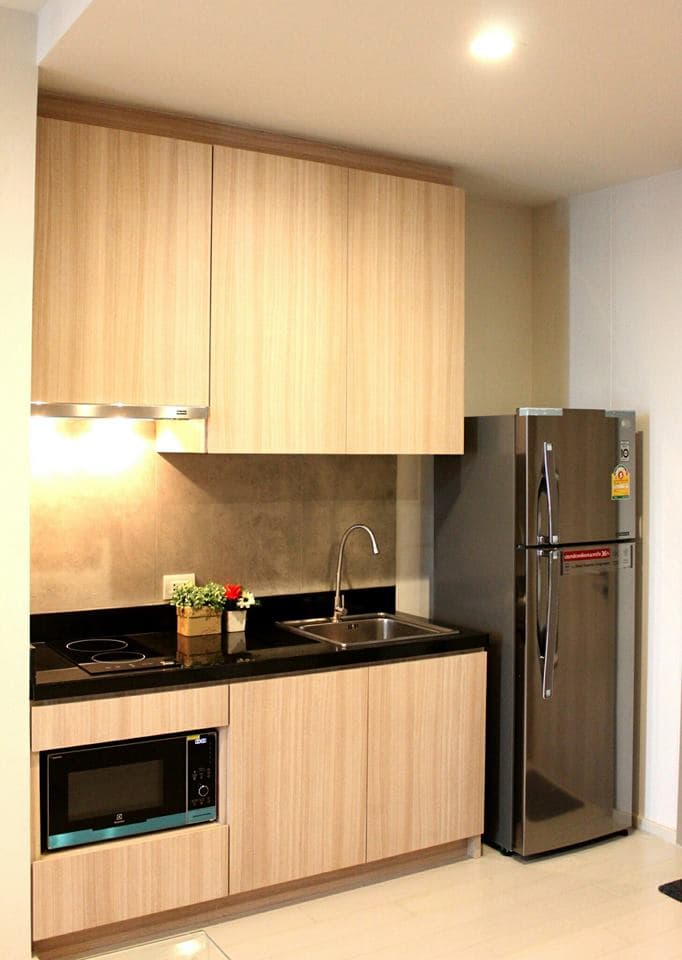5121 – 401_kitchen.jpg