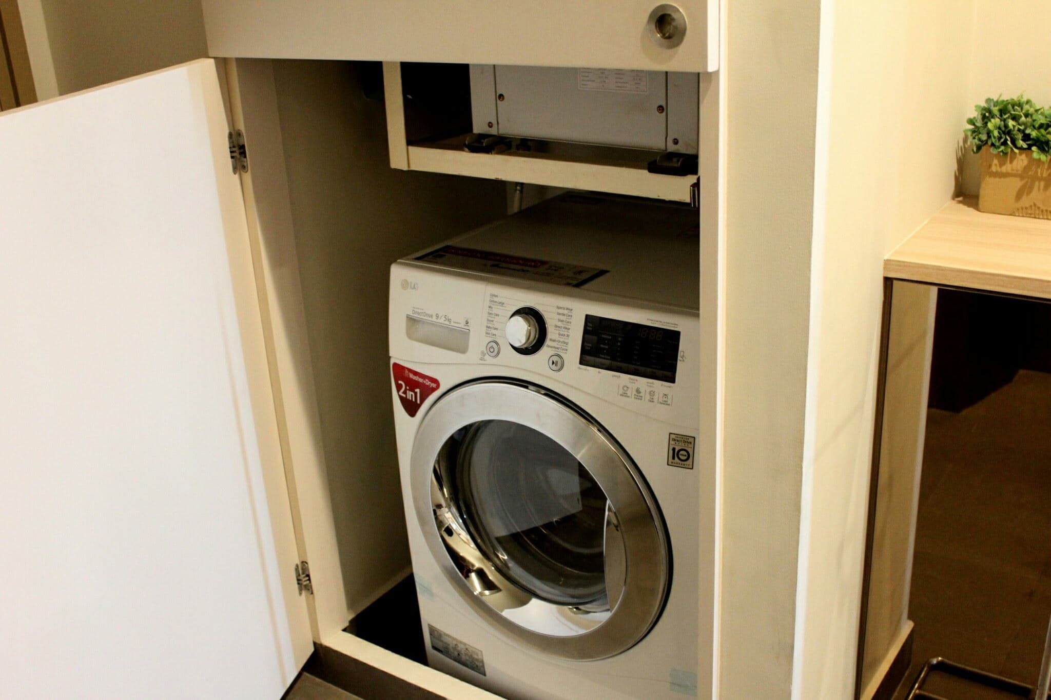5121 – 502_facility.jpg