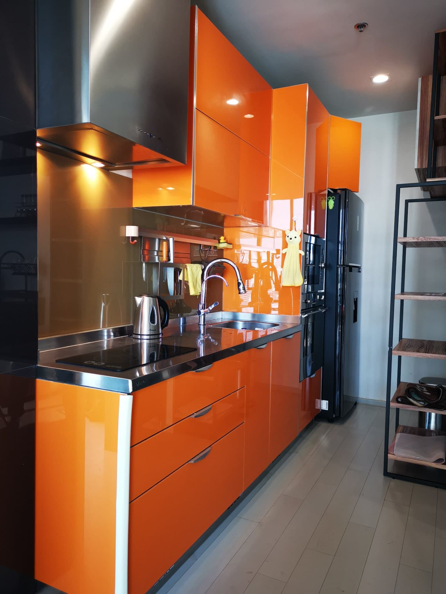 5126 – 402_kitchen.jpg