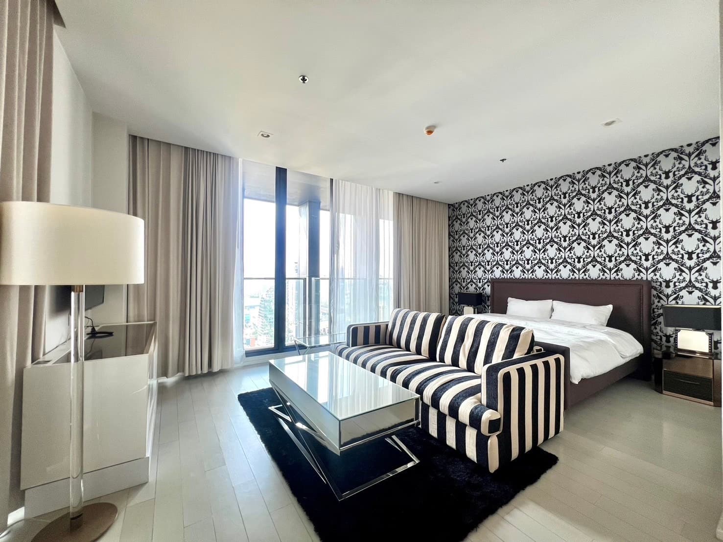 5136 – 201_bedroom.jpg
