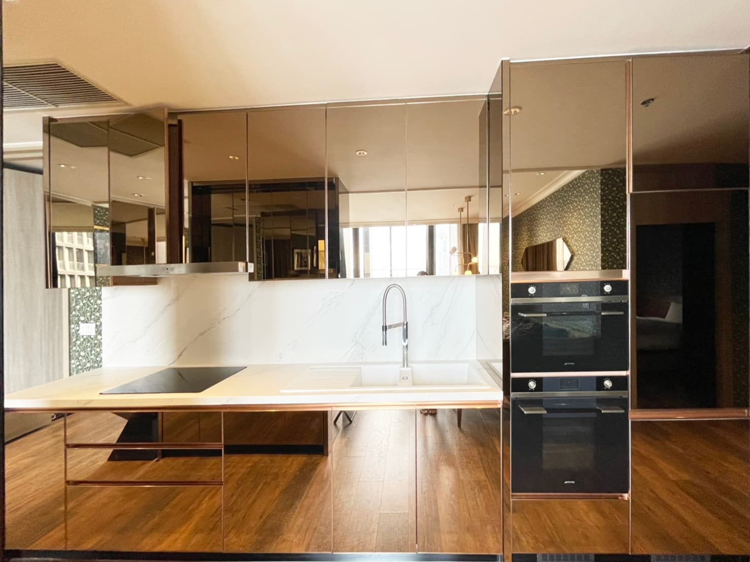 5140 – 401_kitchen.jpg