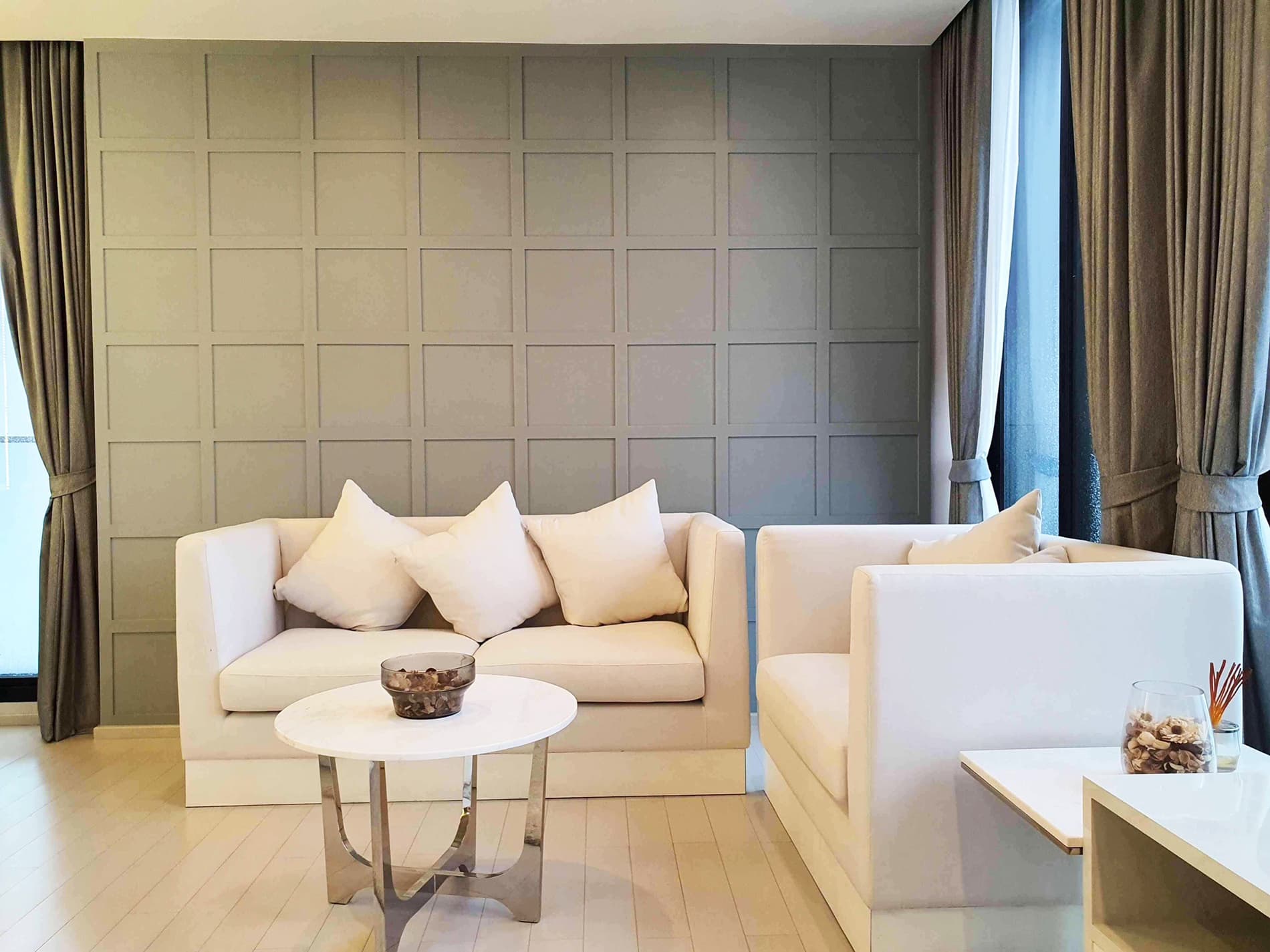 5141 – 104_living_room.jpg