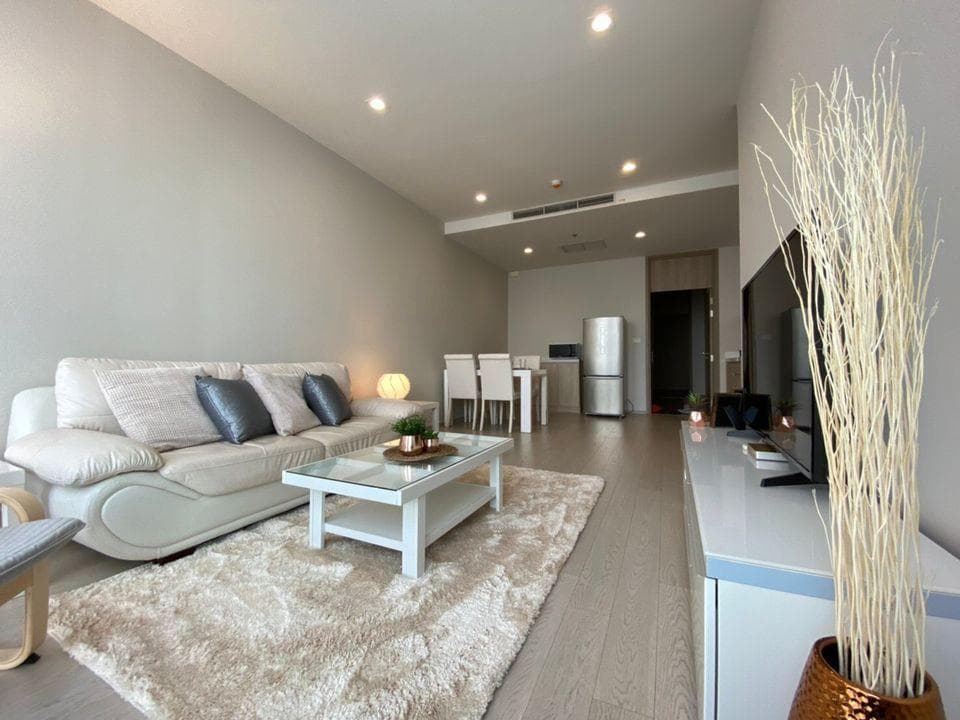 5142 – 101_living_room.jpg
