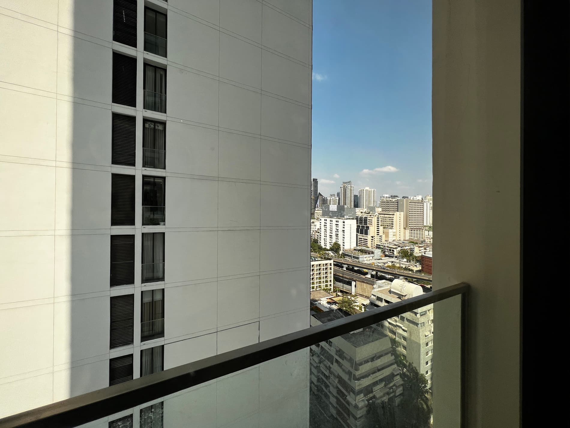 5152 – 601_terrace.jpg