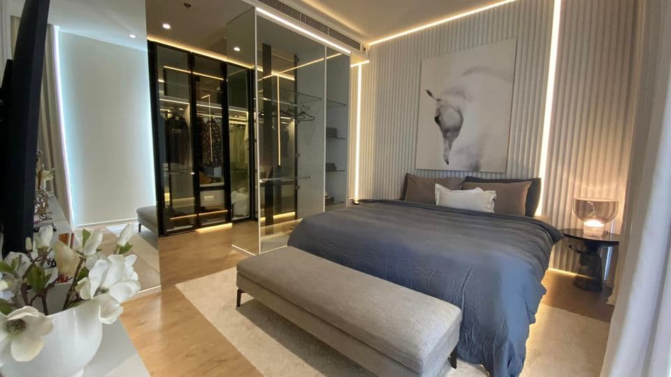 6465 – 235_bedroom.jpg