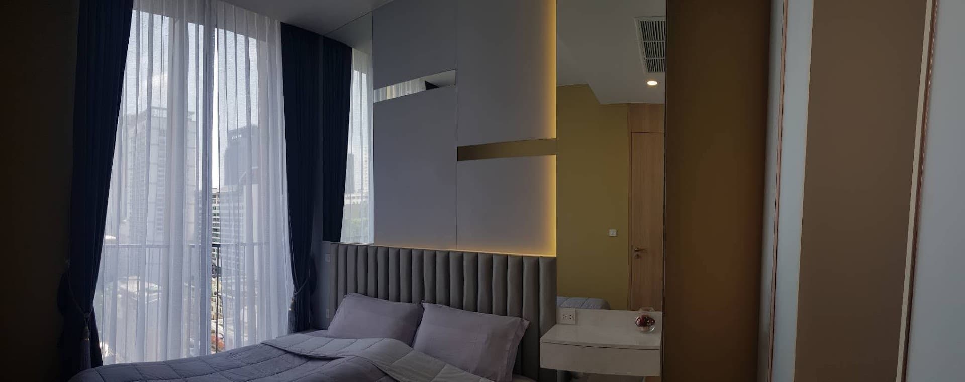 6467 – 205_bedroom.jpg
