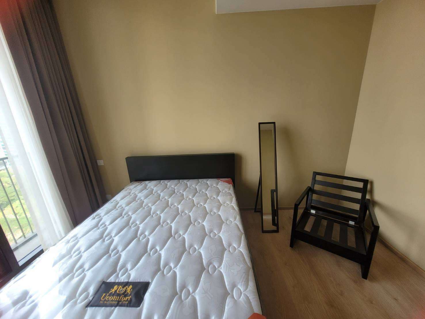 6469 – 210_bedroom.jpg