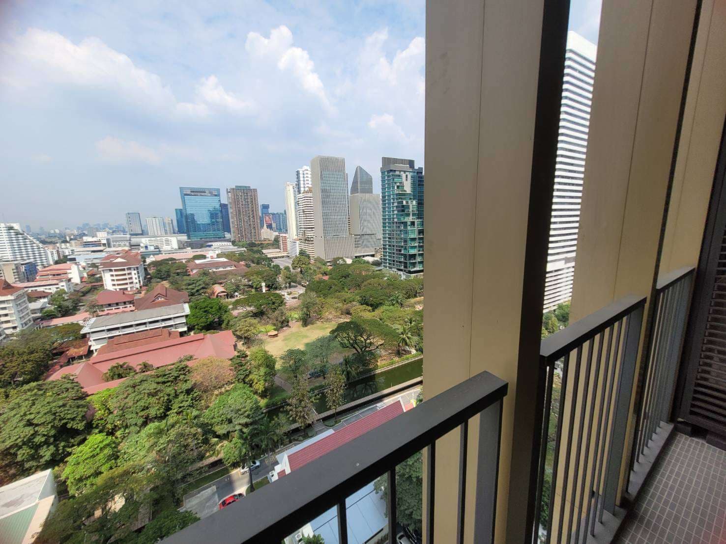 6469 – 625_terrace.jpg