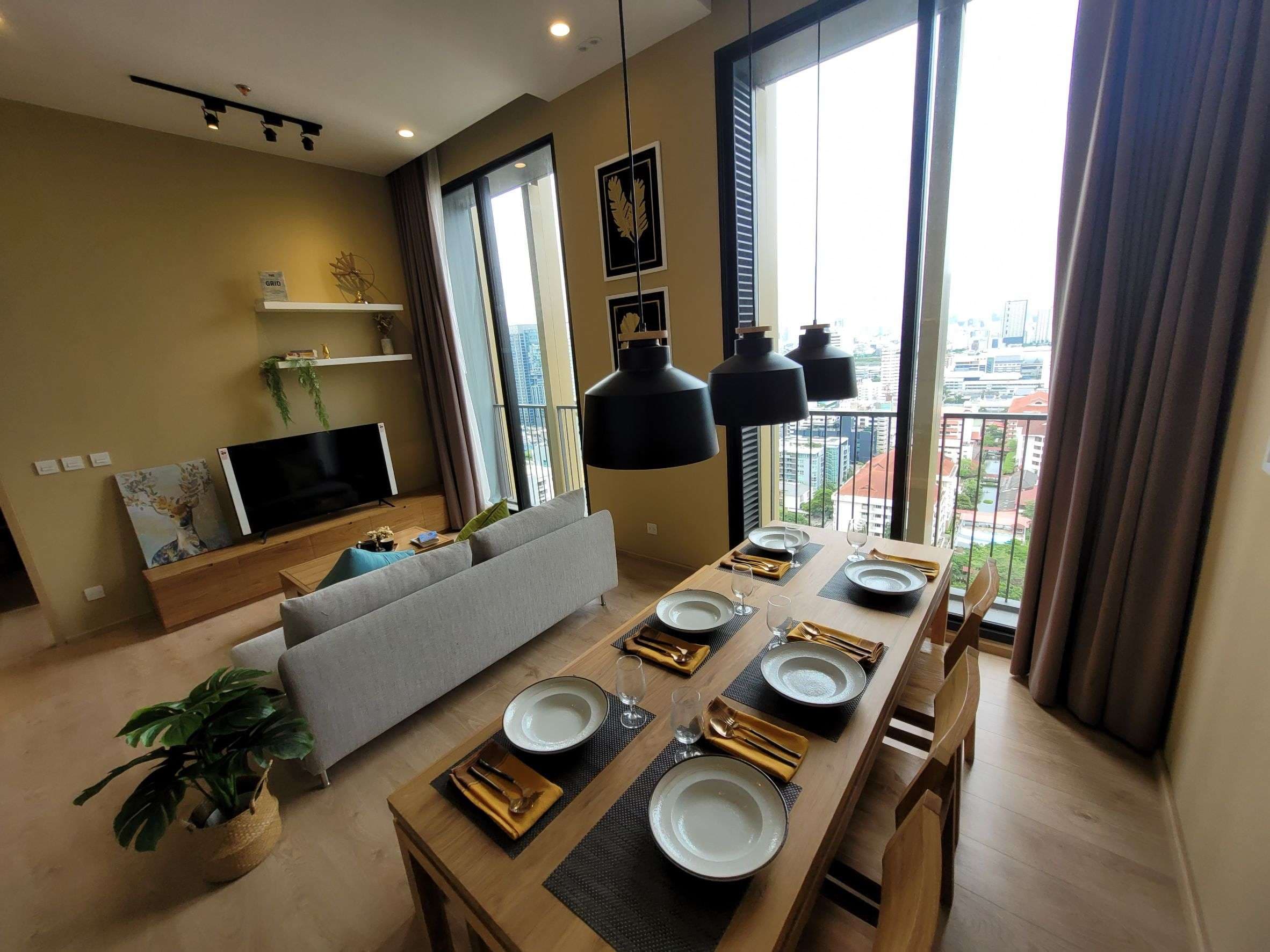 6474 – 1101_living_room.jpg