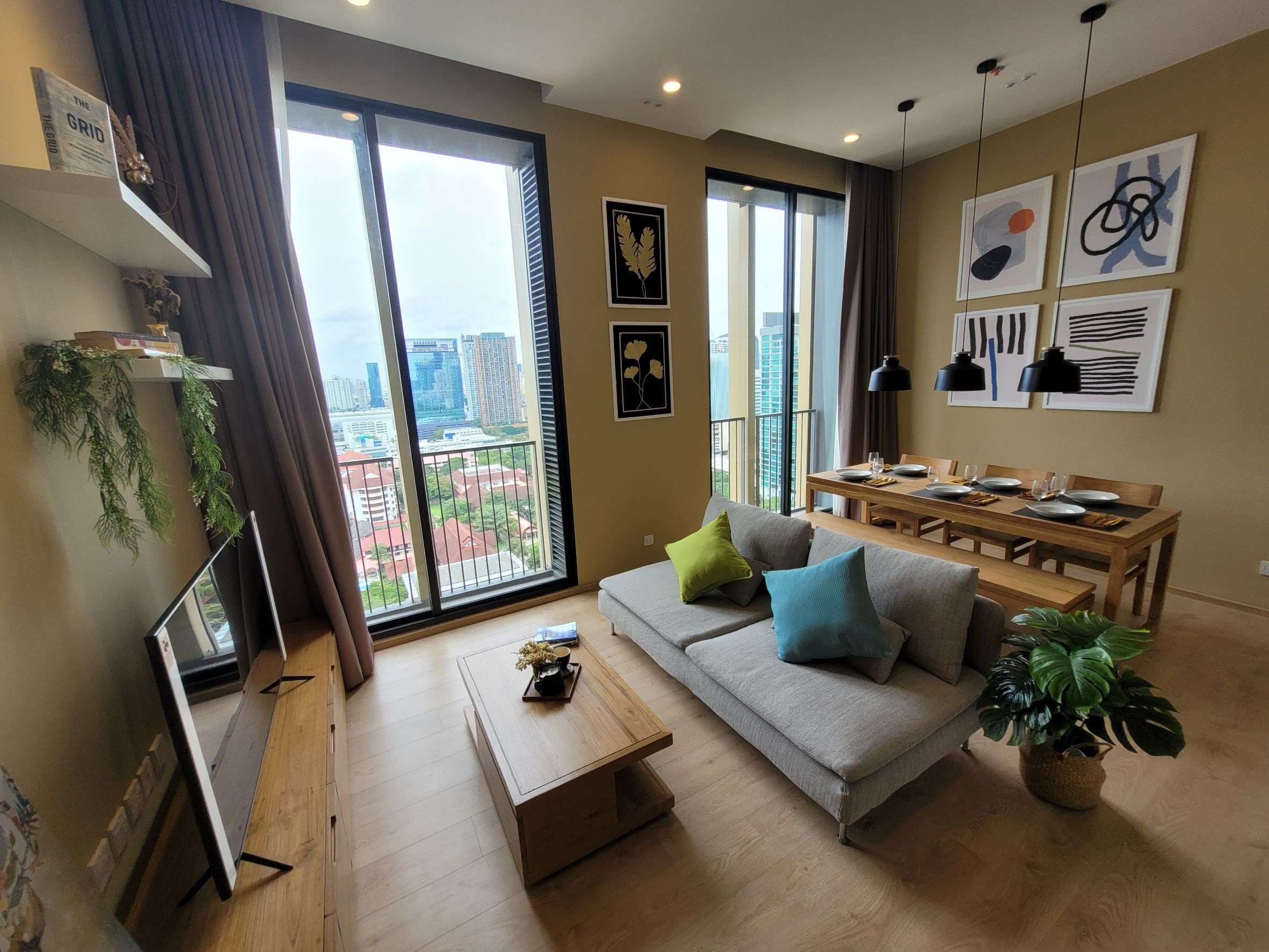6474 – 183_living_room.jpg