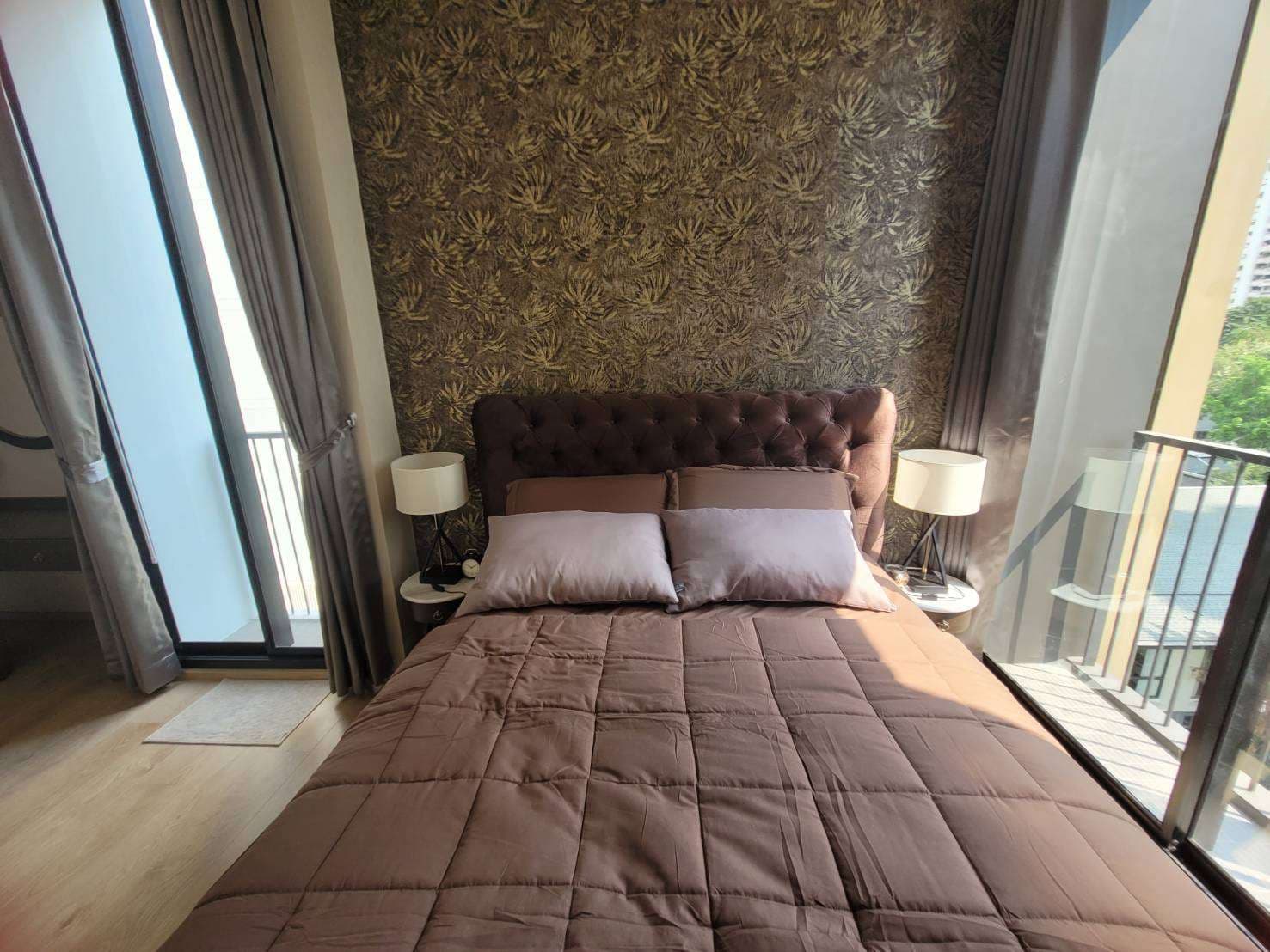 6477 – 230_bedroom.jpg