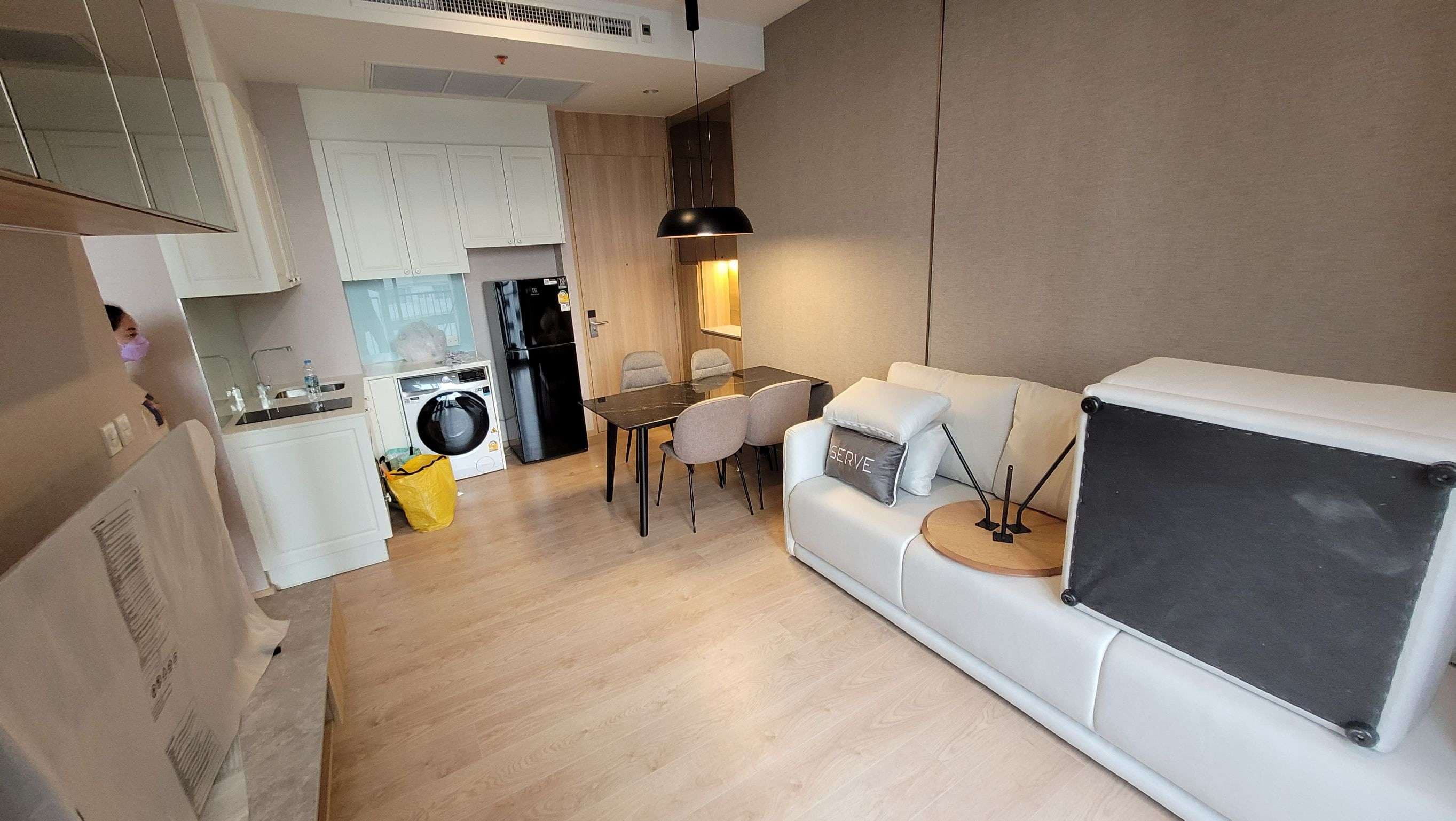6478 – 159_living_room.jpg