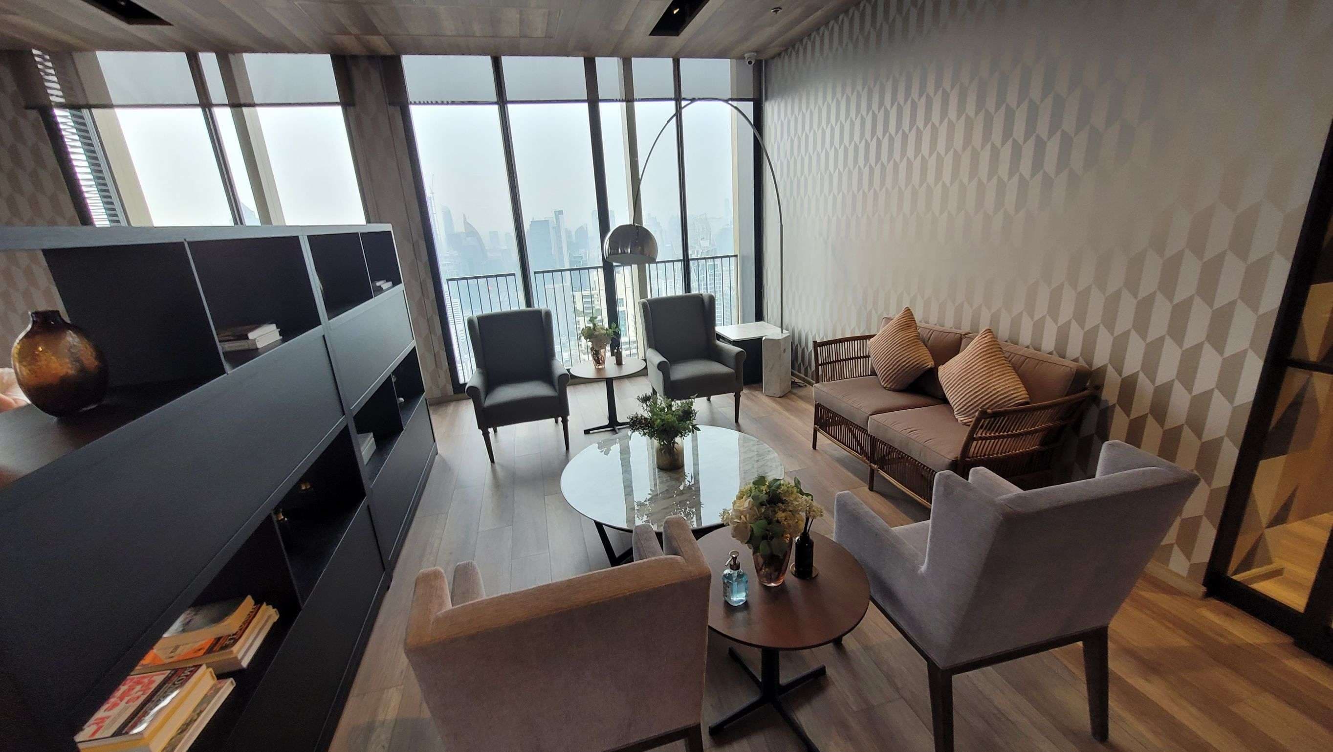 6478 – 198_living_room.jpg