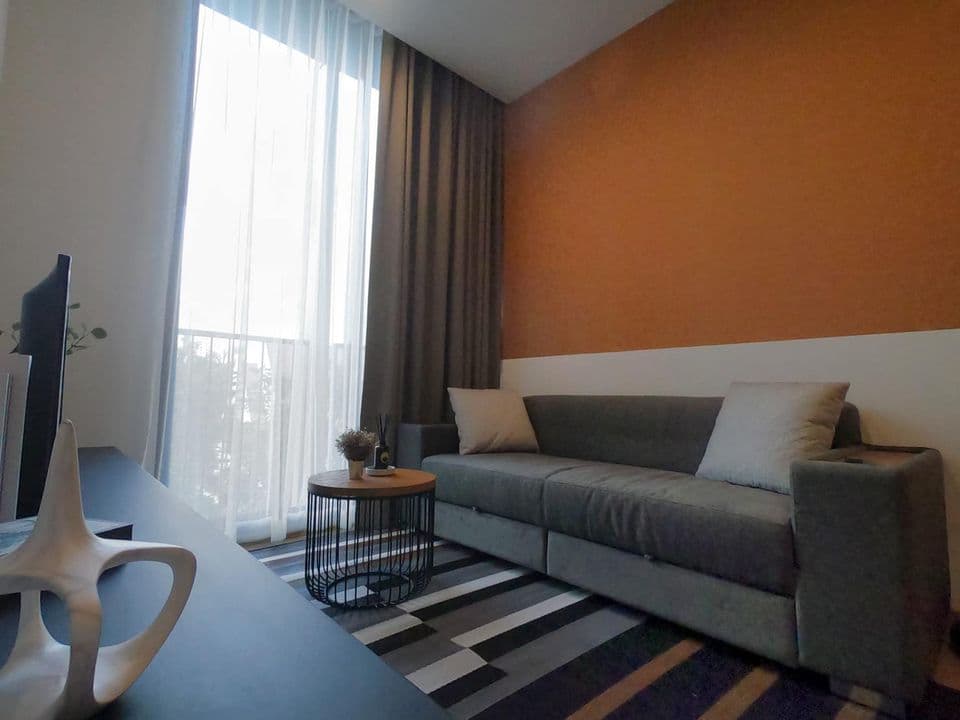 6487 – 135_living_room.jpg