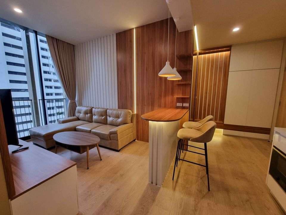 6488 – 110_living_room.jpg