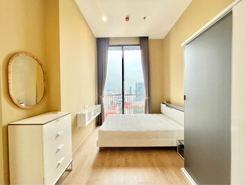 6507 – 214_bedroom.jpg