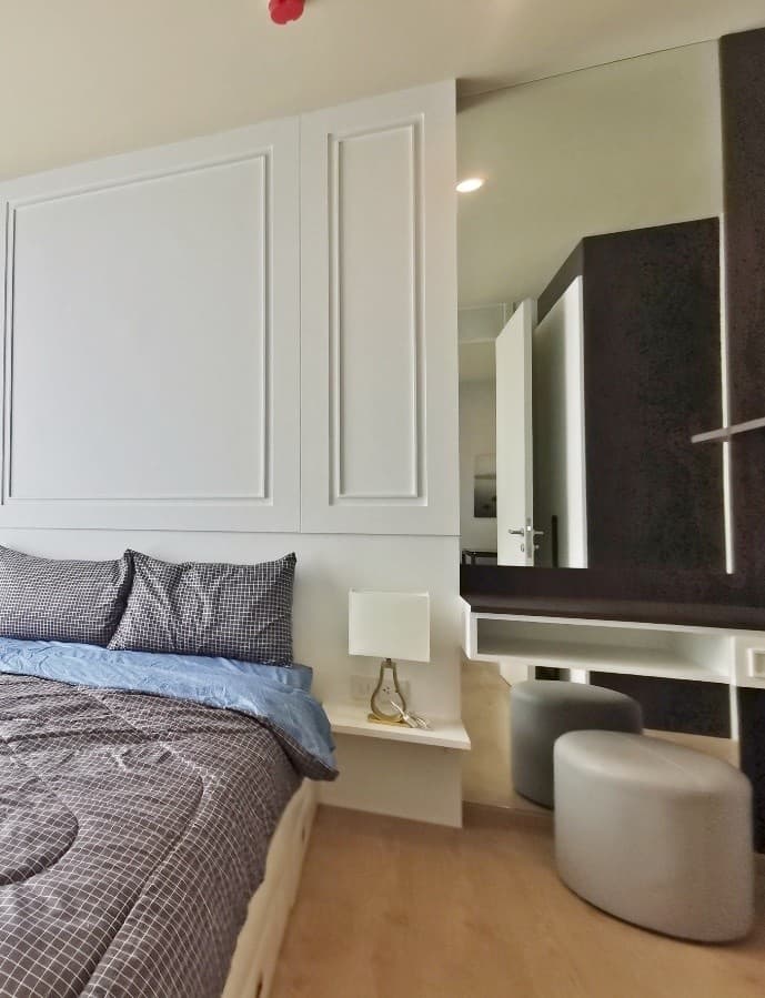 6521 – 217_bedroom.jpg