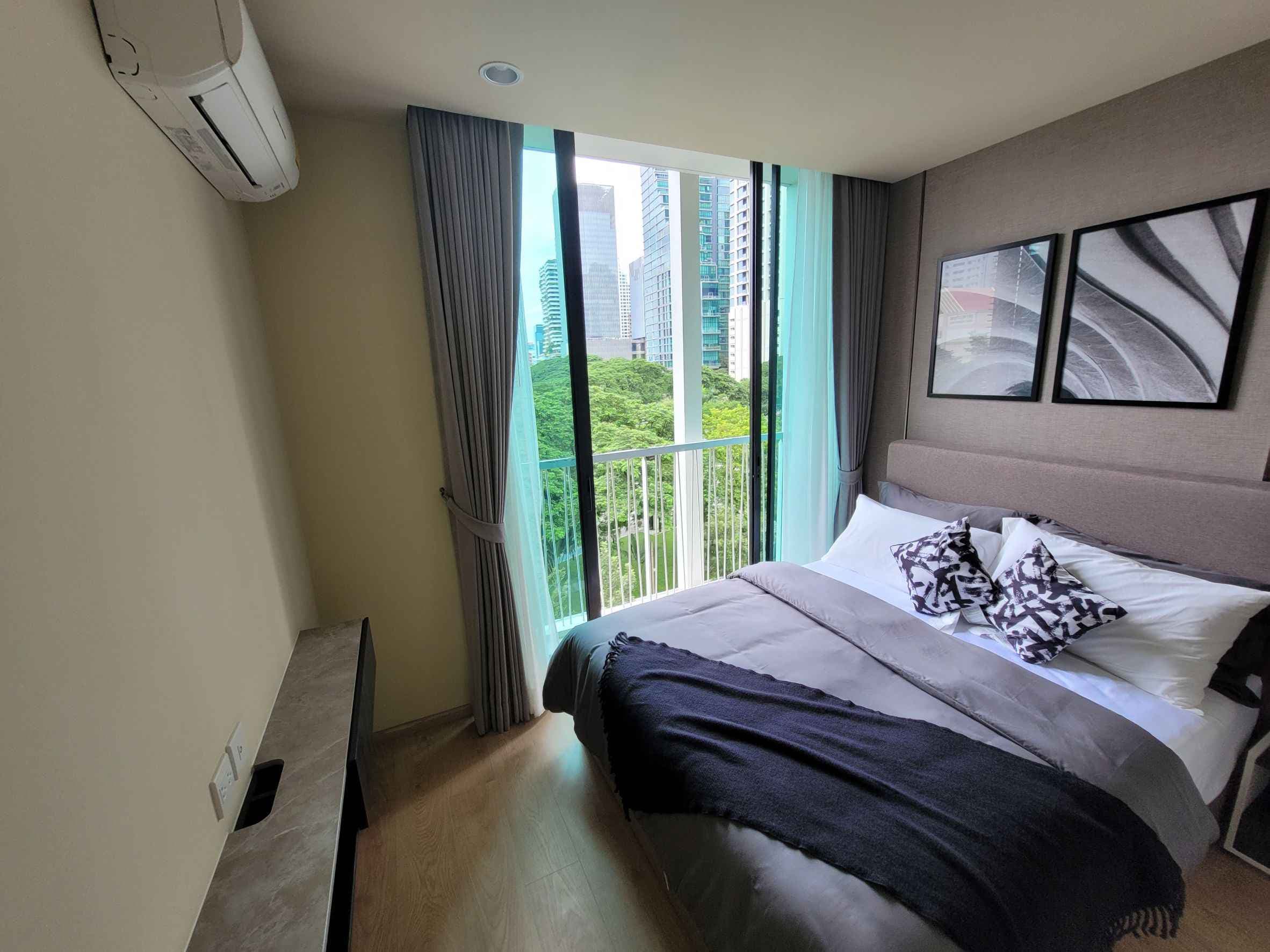 6542 – 294_bedroom.jpg