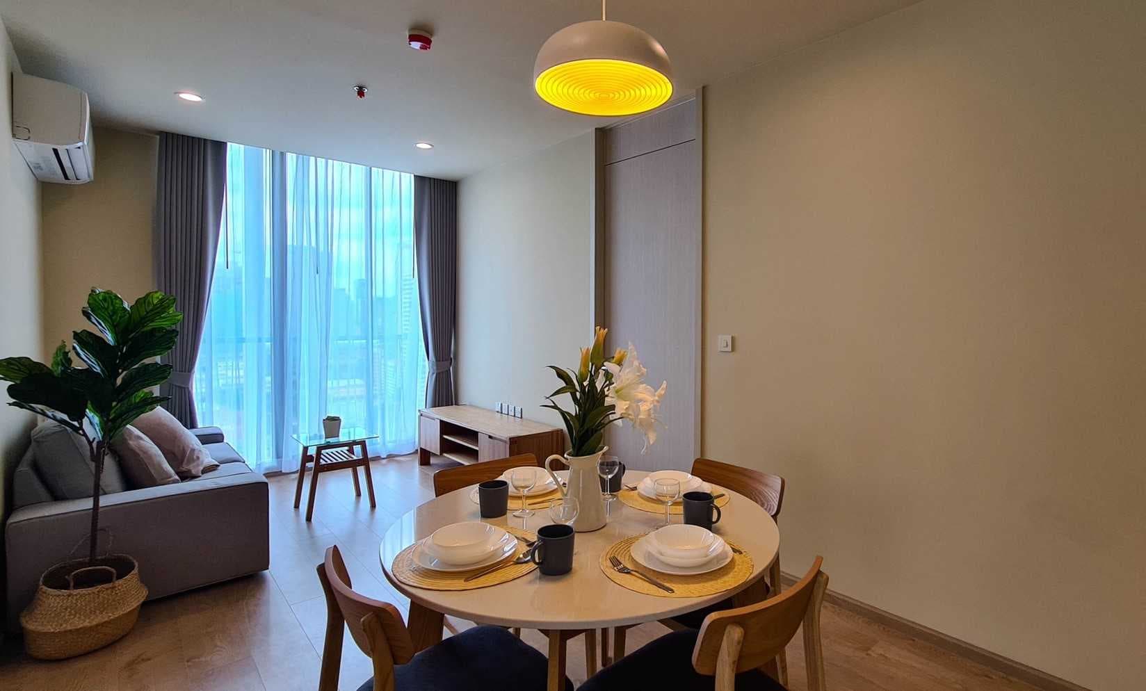 6548 – 127_living_room.jpg