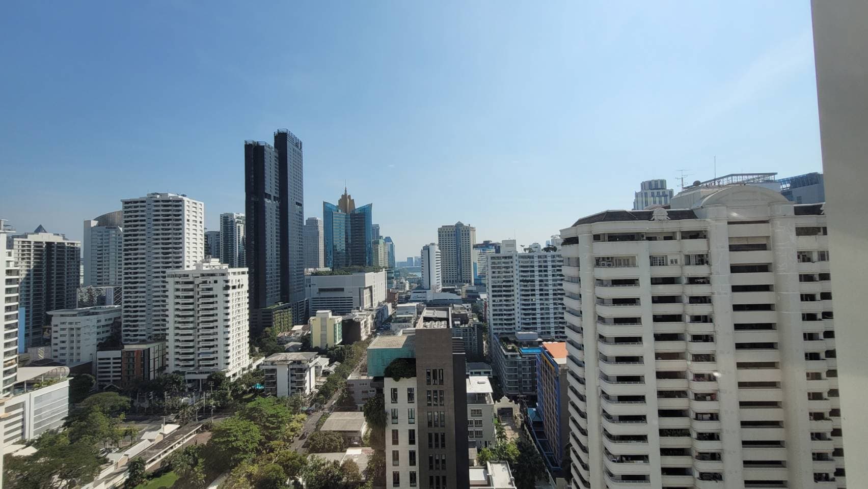 6551 – 632_terrace.jpg