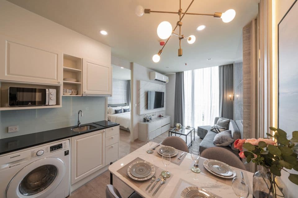 6575 – 1116_living_room.jpg