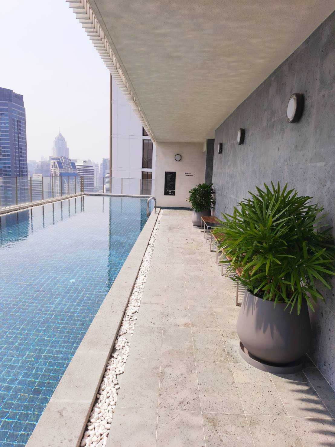 6579 – 623_terrace.jpg