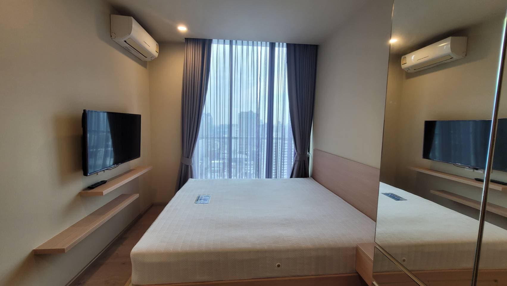 6582 – 271_bedroom.jpg