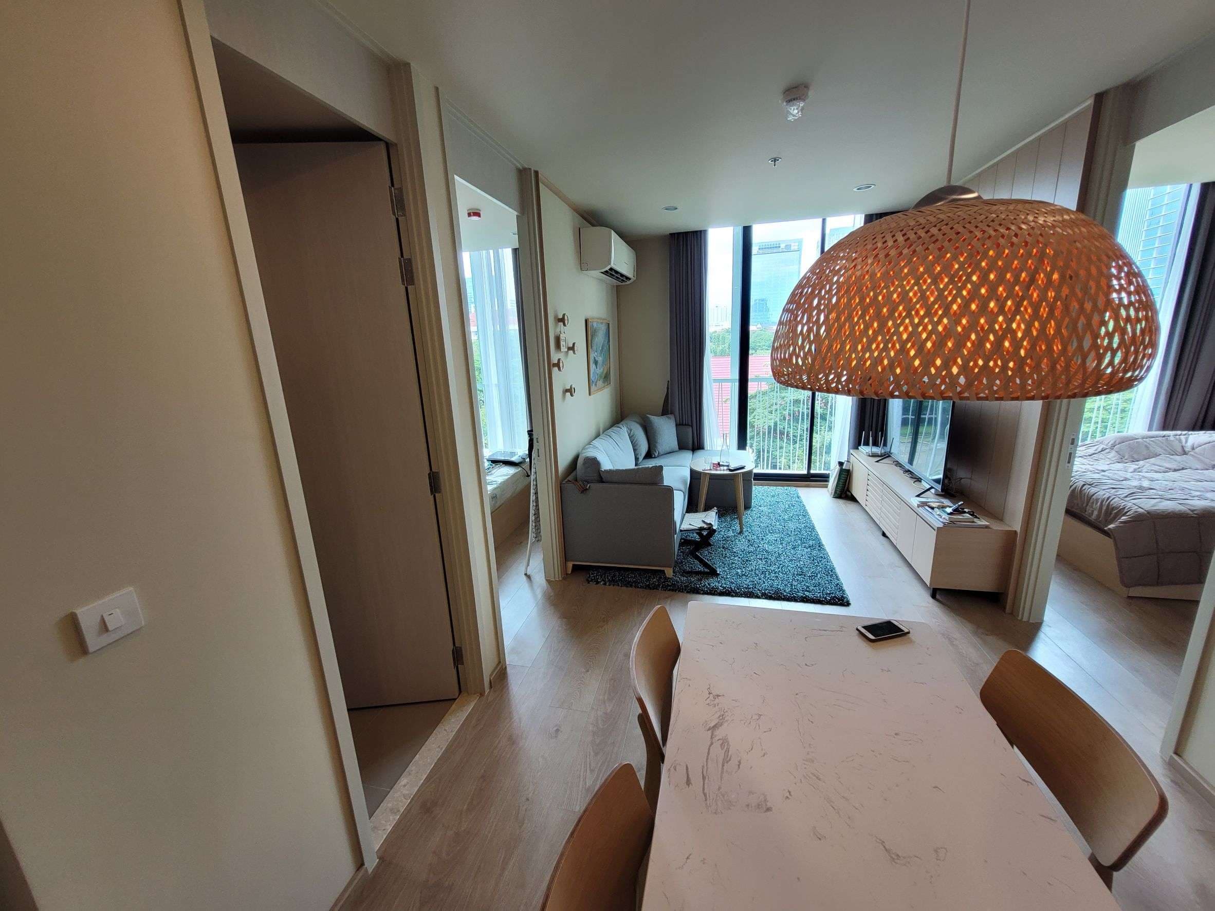 6593 – 191_living_room.jpg