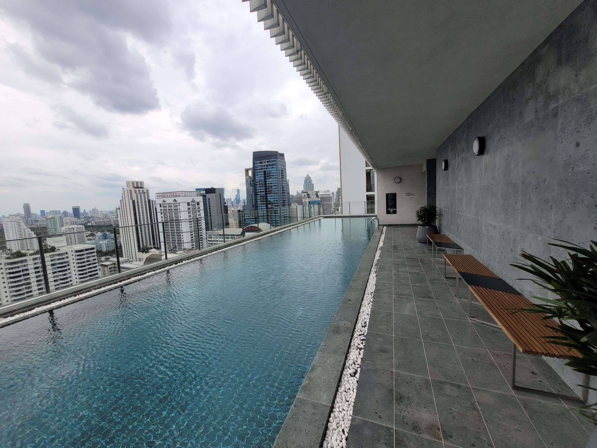 6593 – 602_terrace.jpg