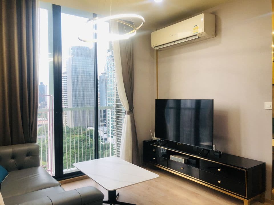 6595 – 177_living_room.jpg